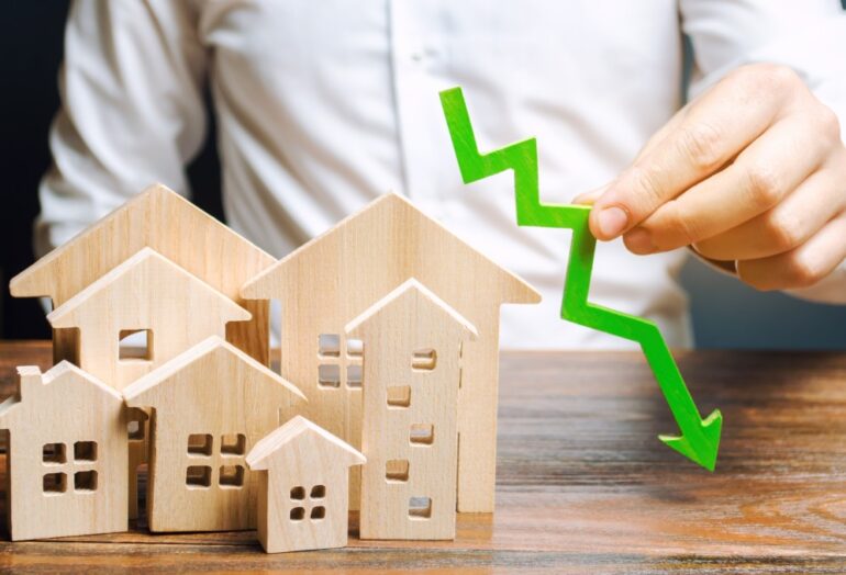 a falling real estate market concept which can cause negative equity