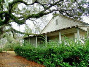 an older home in Slidell